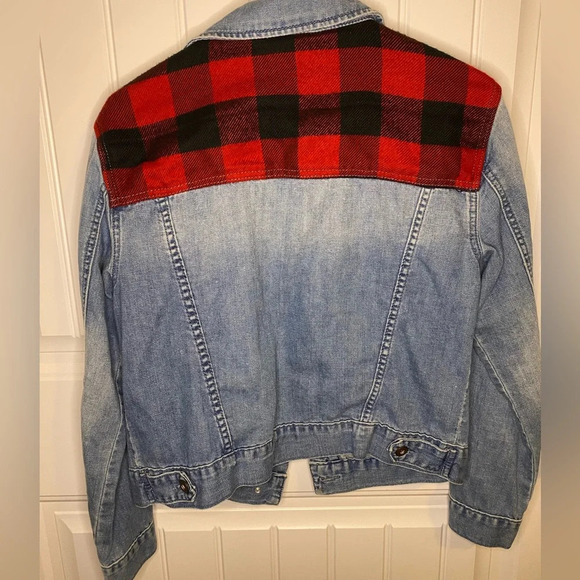 Forever 21 Buffalo Plaid Distressed Denim Jacket - Picture 4 of 4